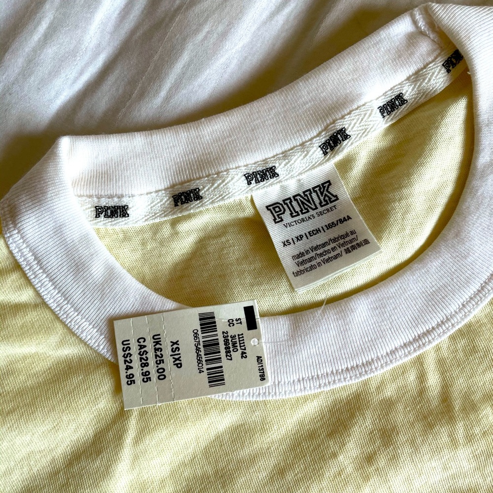 NWT VS T-shirt